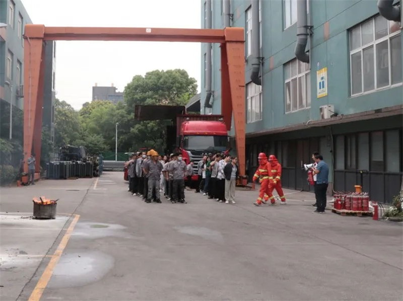 消防演习 (10)