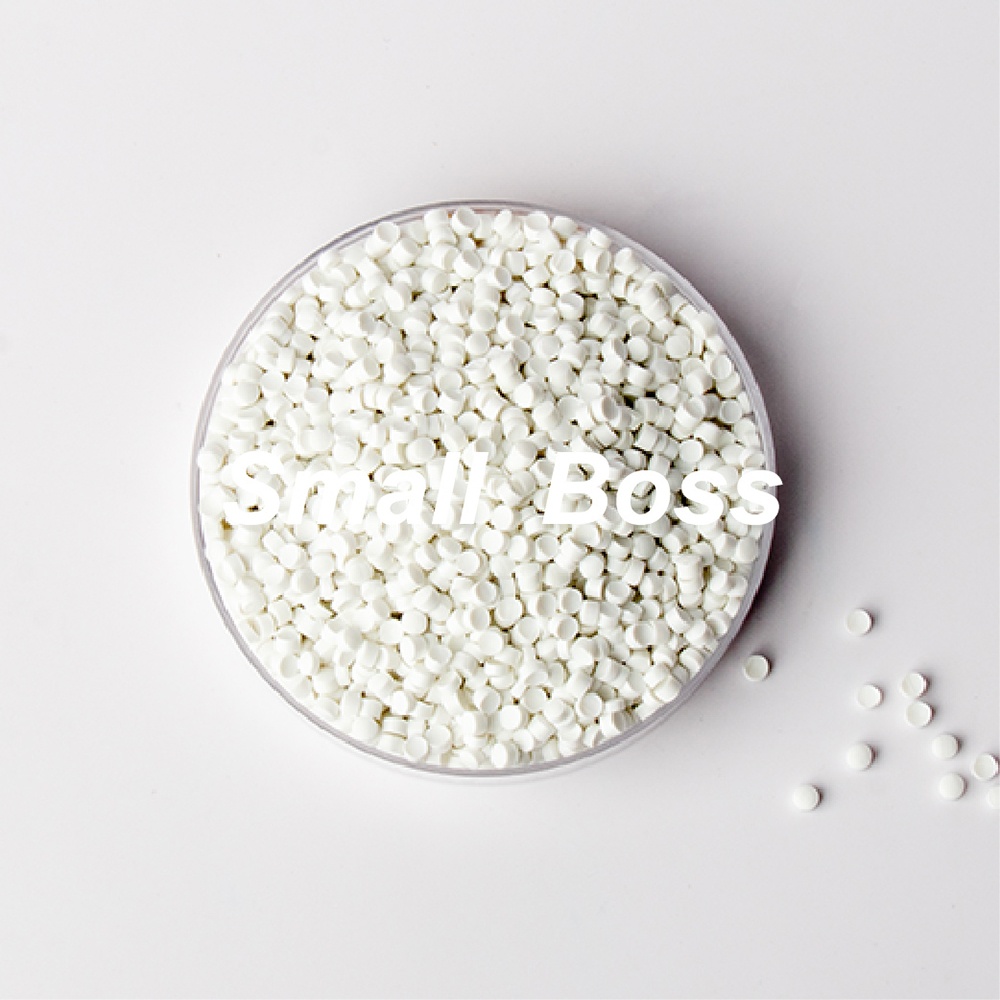 耐候耐低温-30℃庭院护栏用PVC颗粒